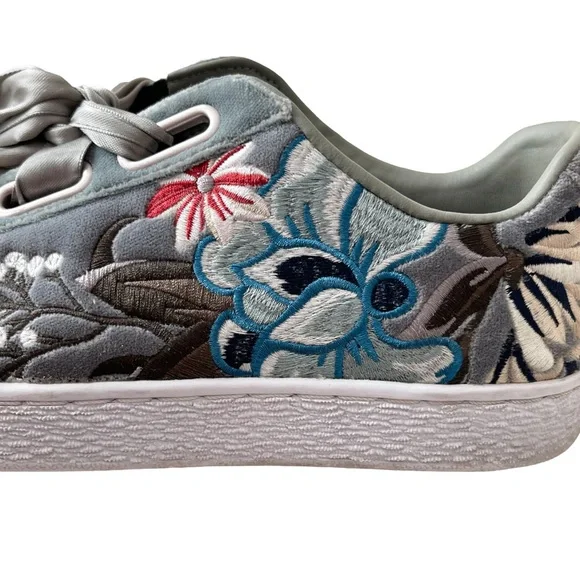PUMA Embroidered Sneakers “Basket Heart Hyper” Ribbon Laces Women’s Size 9 - Picture 13 of 16